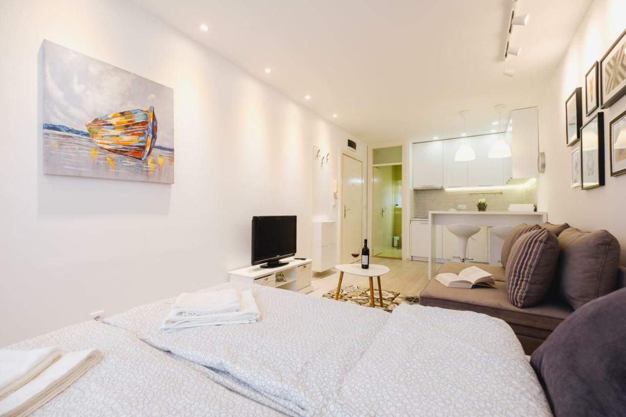 Apartment Hana Lux Belgrade